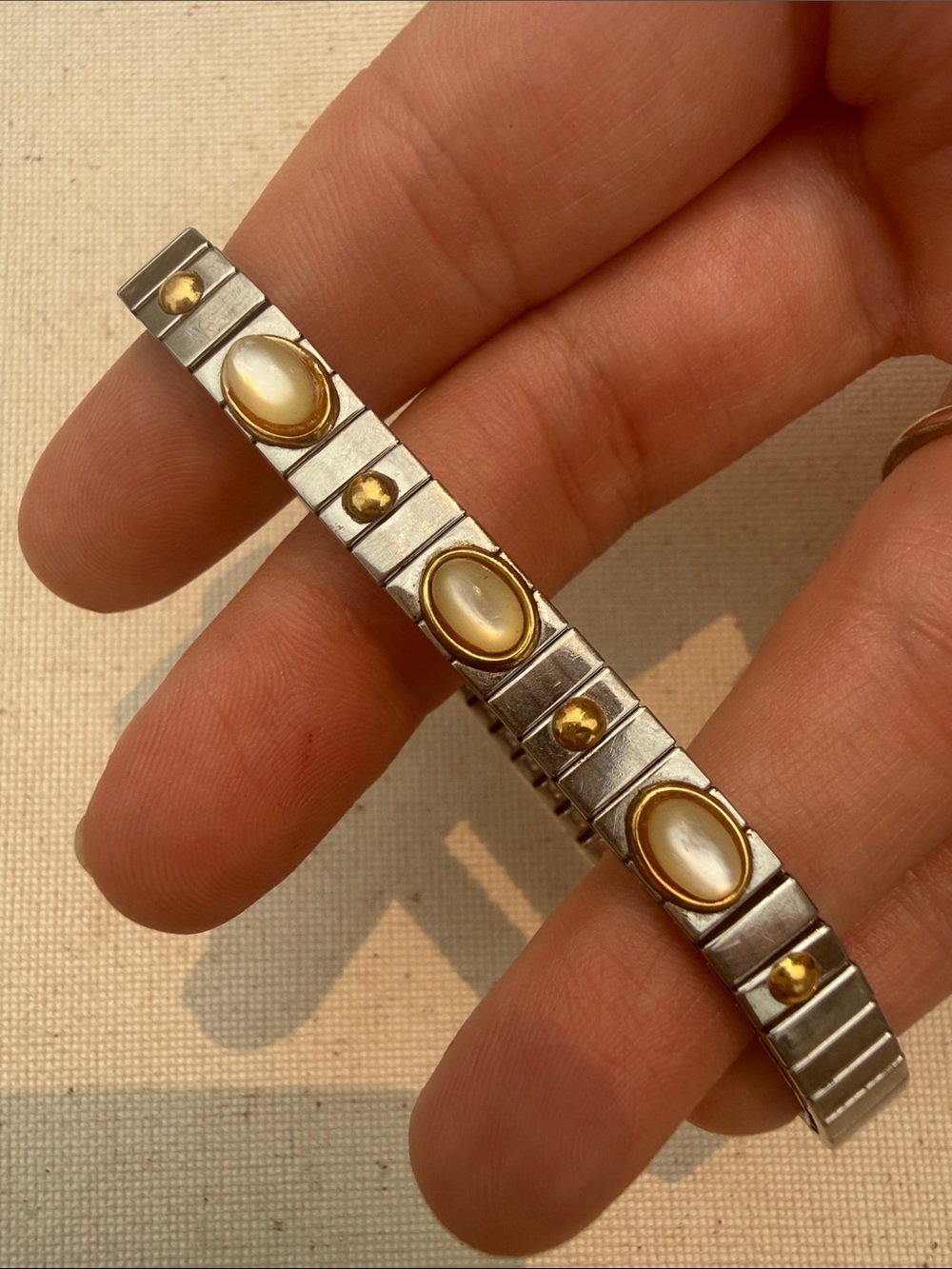 Manuel Zed Vintage 750 Gold/18K Zoppini Mother-of-Pearl stones Stretch Bracelet
